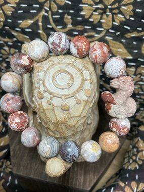 Coral Jade 14mm with Alashan Dragon